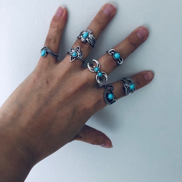 Tribal ring set of 7 - Picture 1 of 9